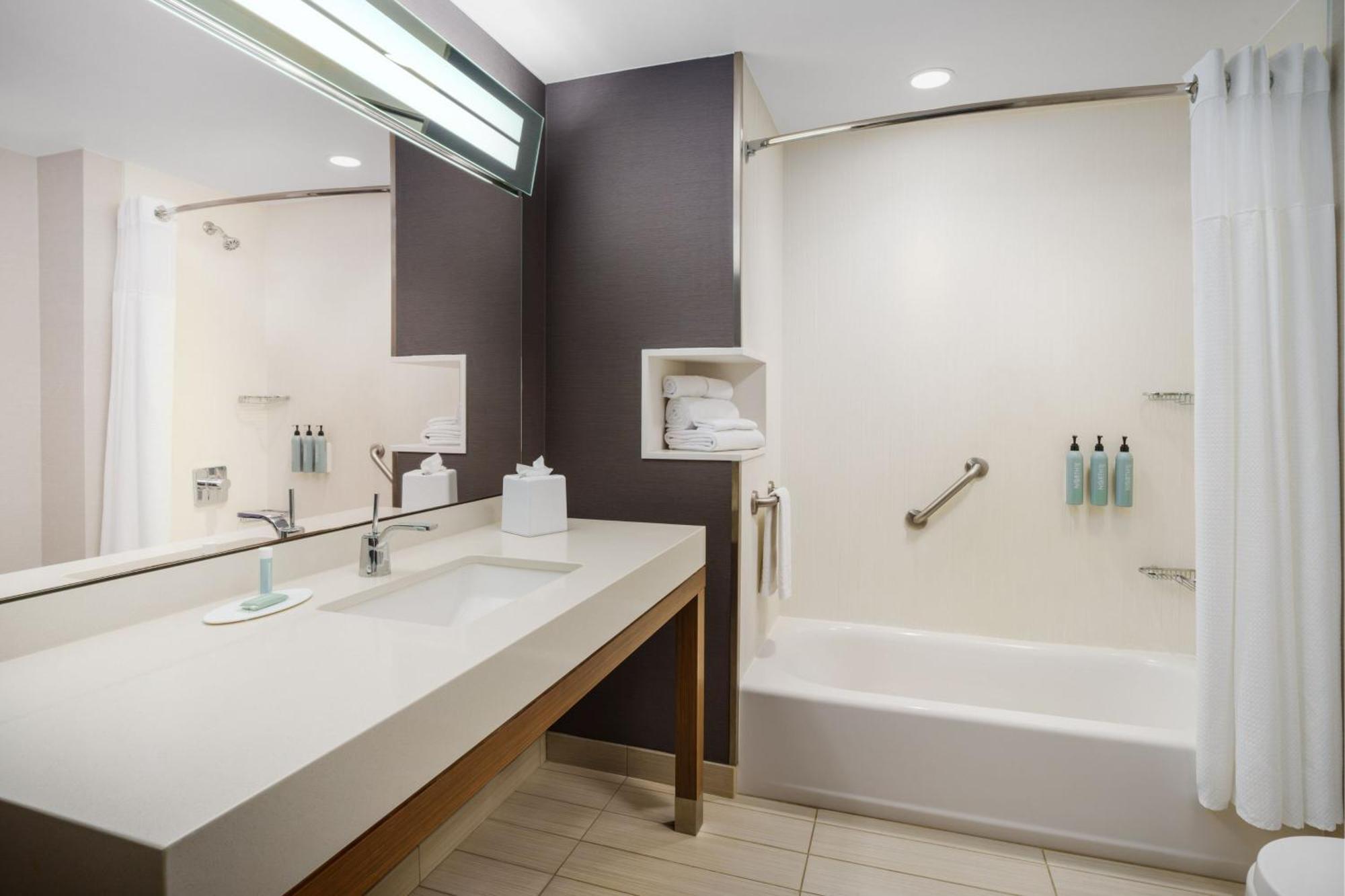 Courtyard By Marriott Phoenix Mesa Gateway Airport Buitenkant foto