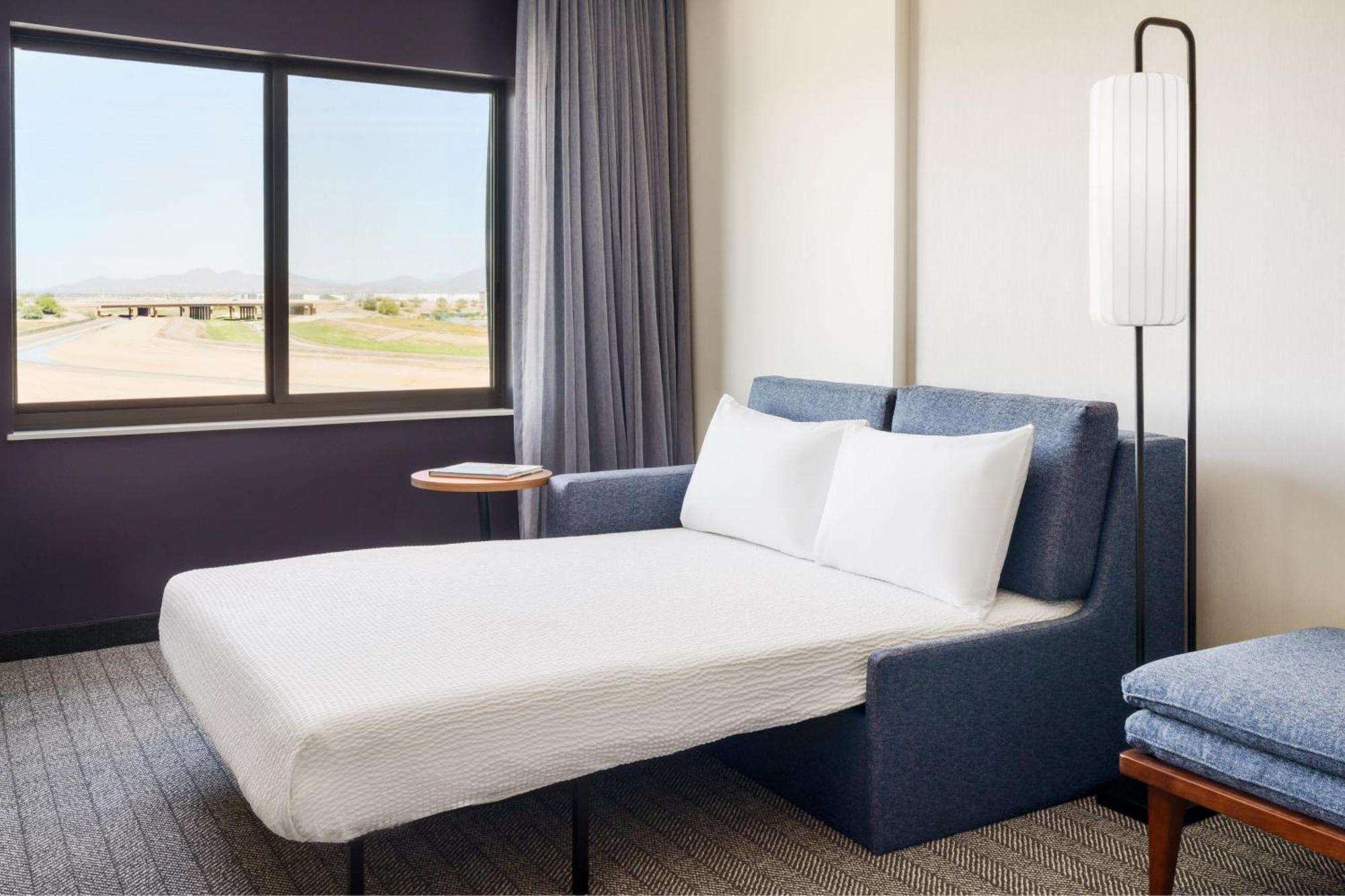 Courtyard By Marriott Phoenix Mesa Gateway Airport Buitenkant foto
