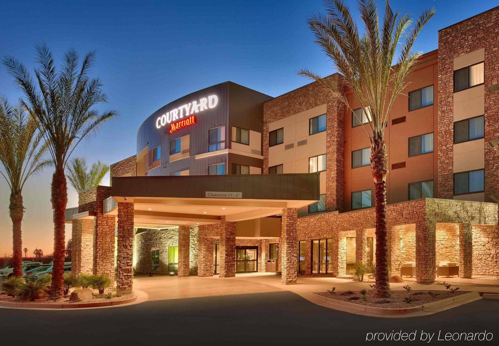 Courtyard By Marriott Phoenix Mesa Gateway Airport Buitenkant foto
