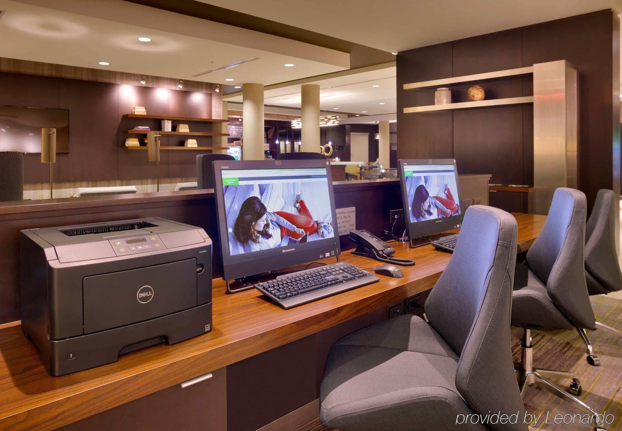 Courtyard By Marriott Phoenix Mesa Gateway Airport Buitenkant foto